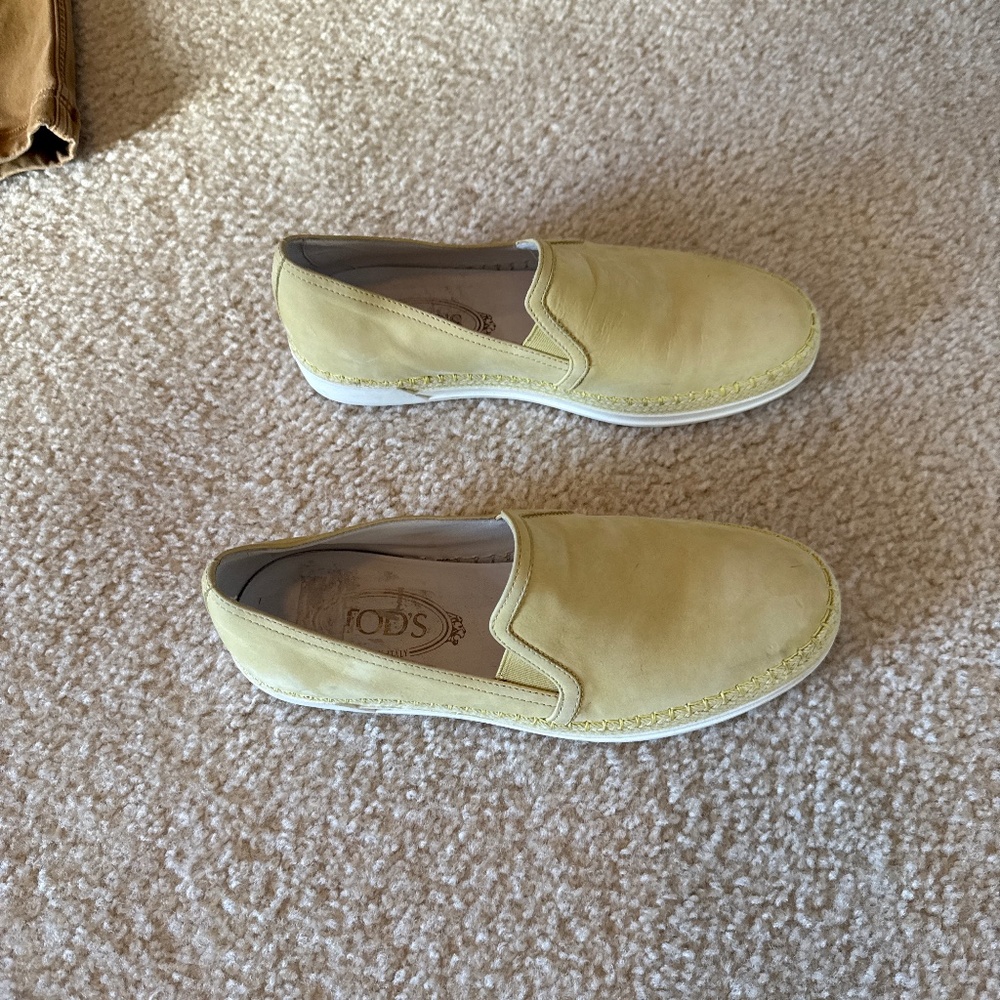 Tod’s yellow pull on shoes